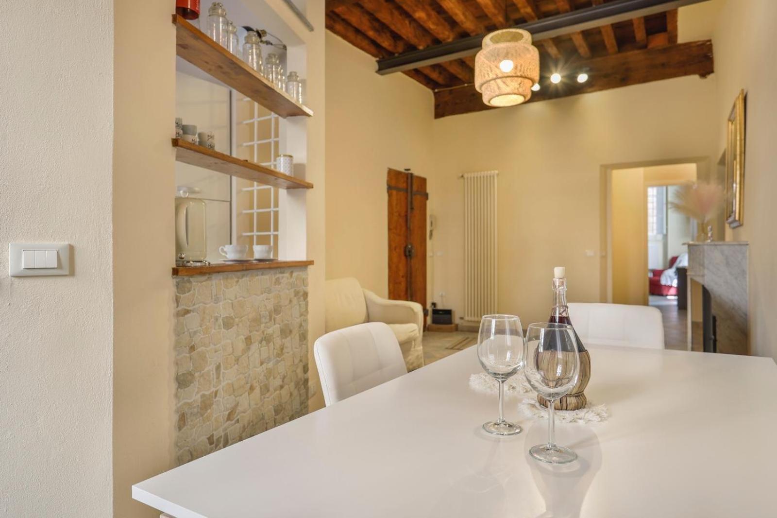 Lady Miranda Apartman Lucca Kültér fotó